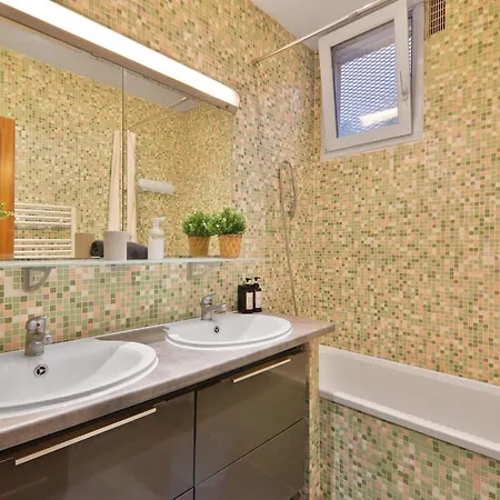 Quartier Saint Marcel Free Netflix Apartment